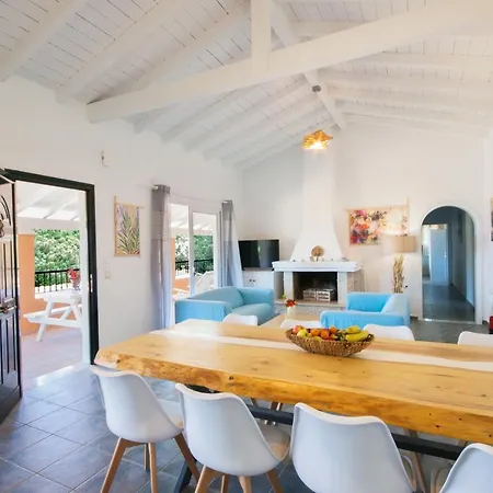 Villa Odyssey *
